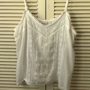 Hinge lace embroidered tank/cami